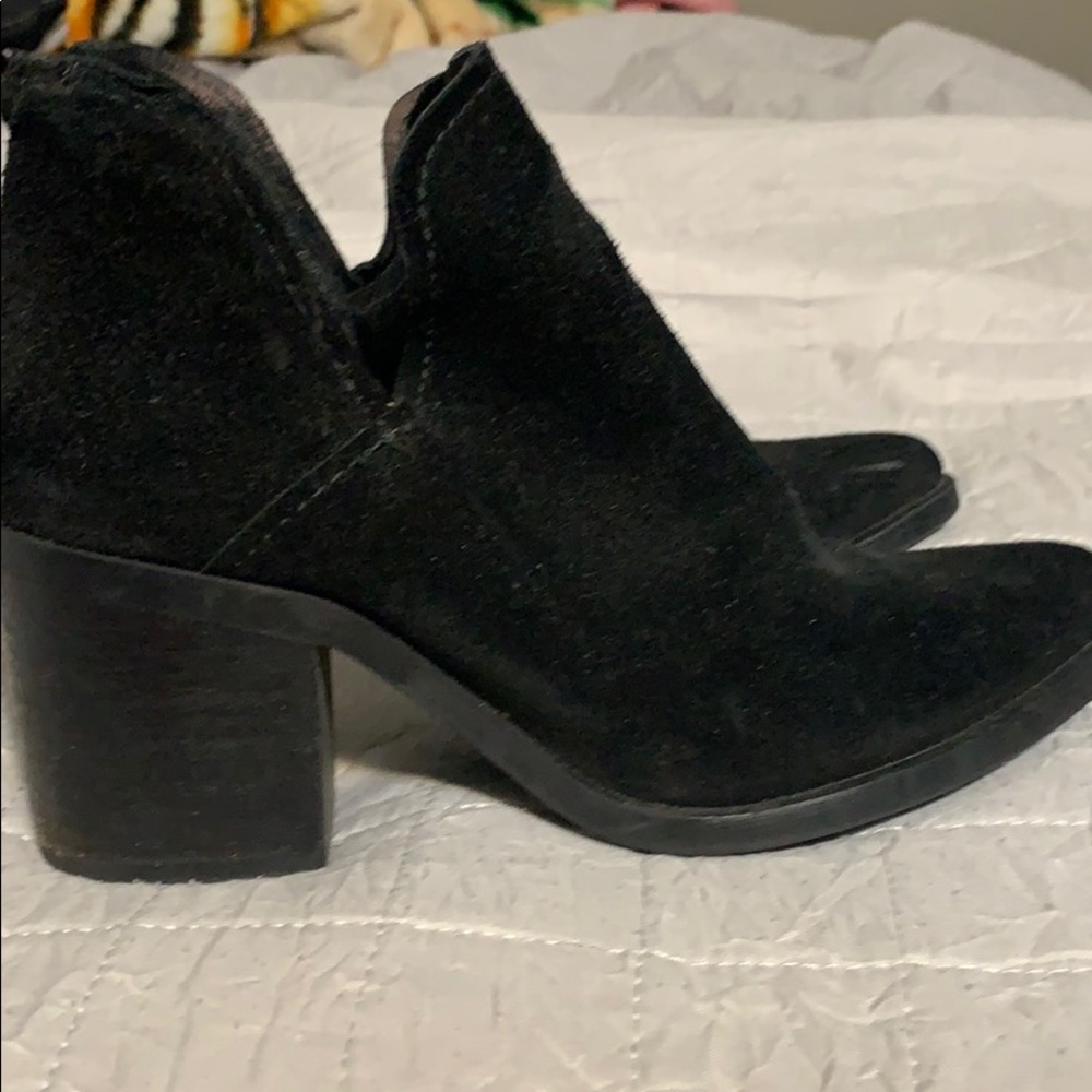 Ankle booties